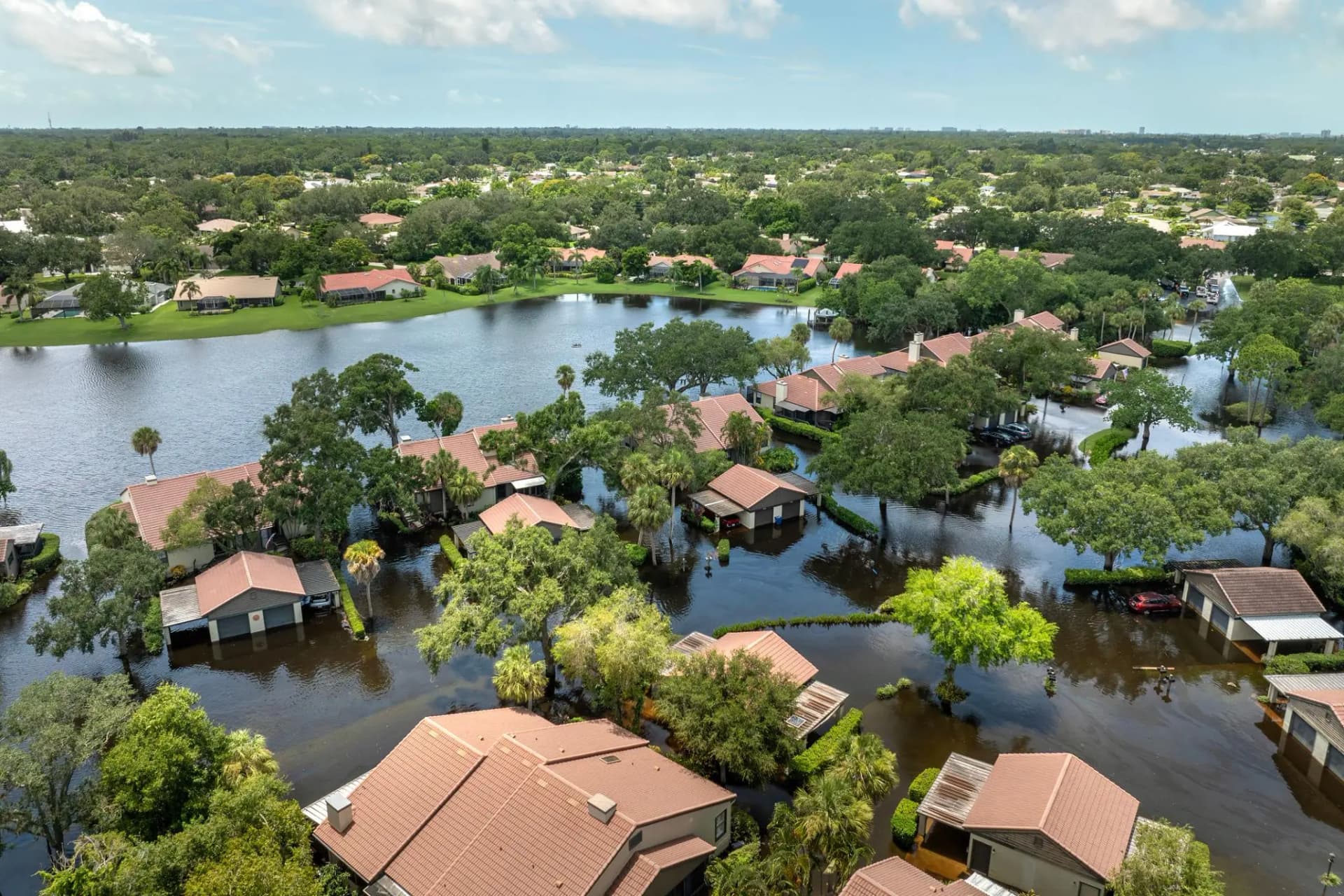 Flood zone property in Pinellas County purchased for cash